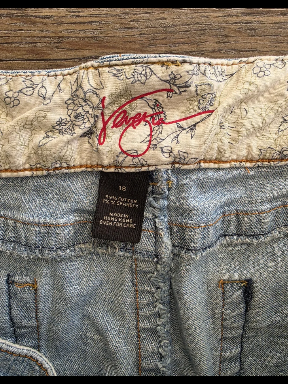 Women's Venezia Light Blue Embroidered Pocket Jeans Size 18